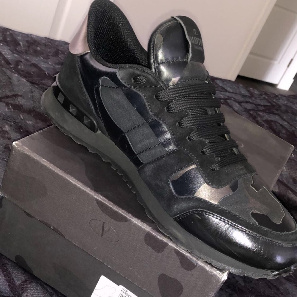 Valentino Shoes Size 42